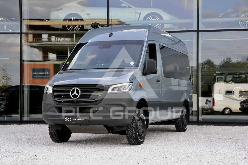 2022 Mercedes Benz Sprinter