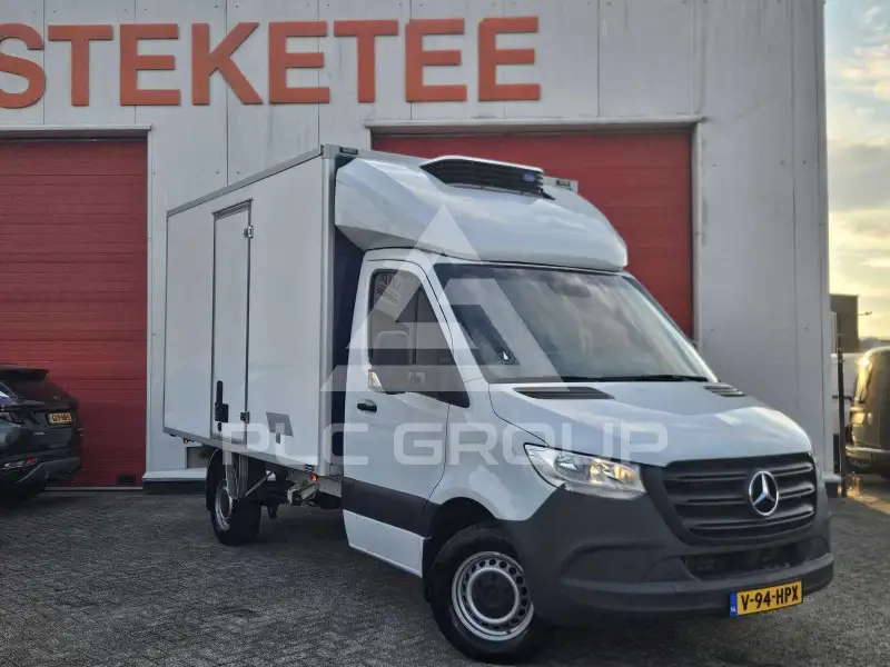 2022 Mercedes Benz Sprinter