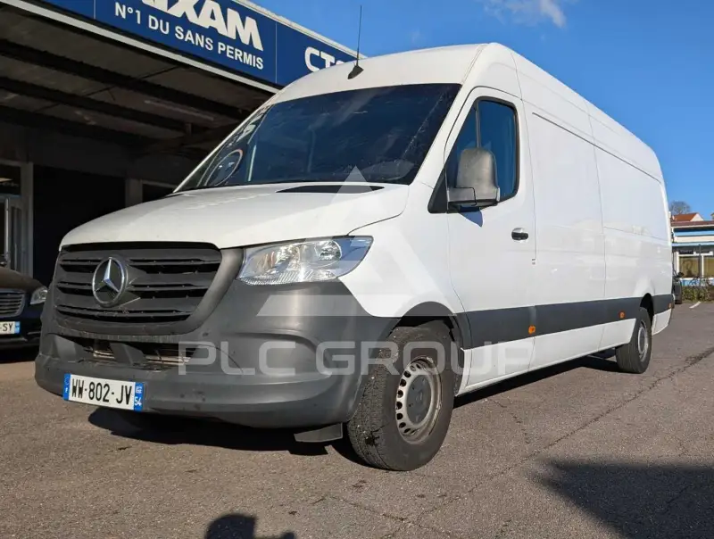 2022 Mercedes Benz Sprinter