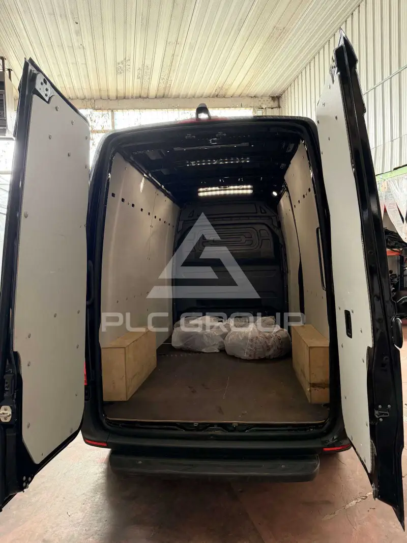 2022 Mercedes Benz Sprinter