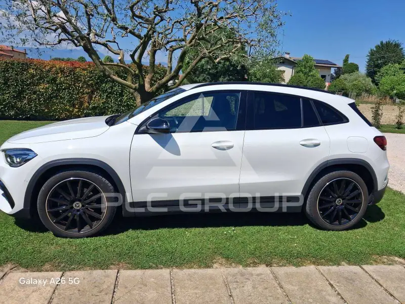 2022 Mercedes Benz 200