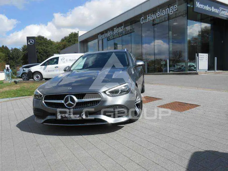 2022 Mercedes Benz 200