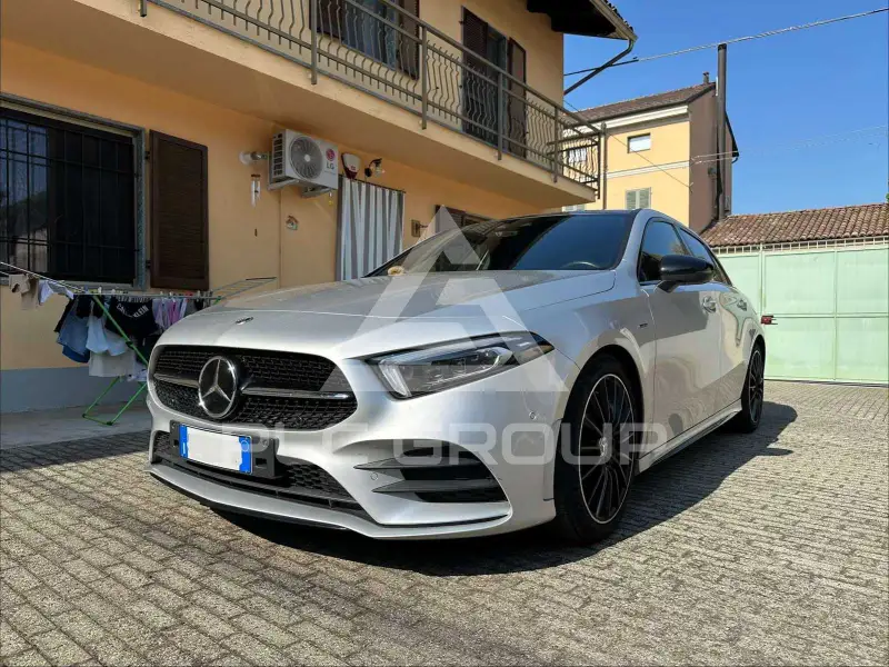 2022 Mercedes Benz 200
