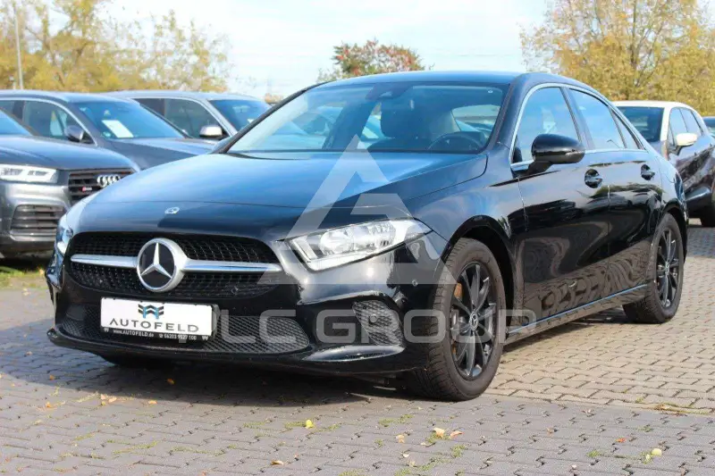2022 Mercedes Benz A 180