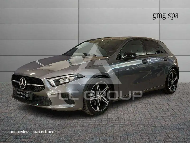 2022 Mercedes Benz A 180
