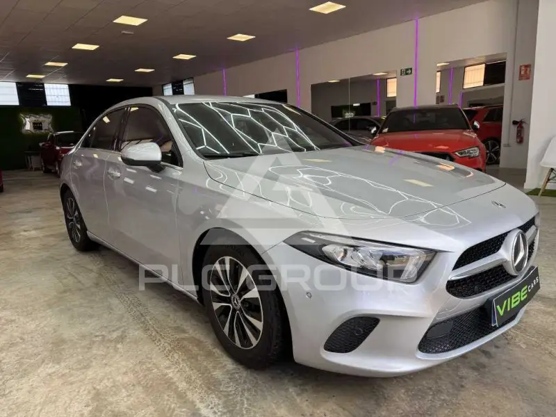 2022 Mercedes Benz A 180