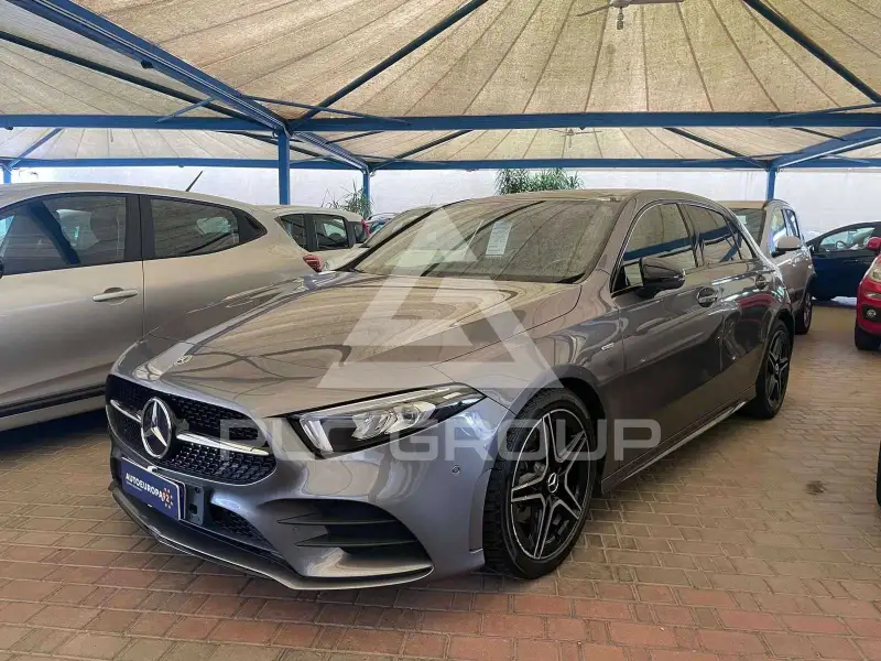 2022 Mercedes Benz A 180