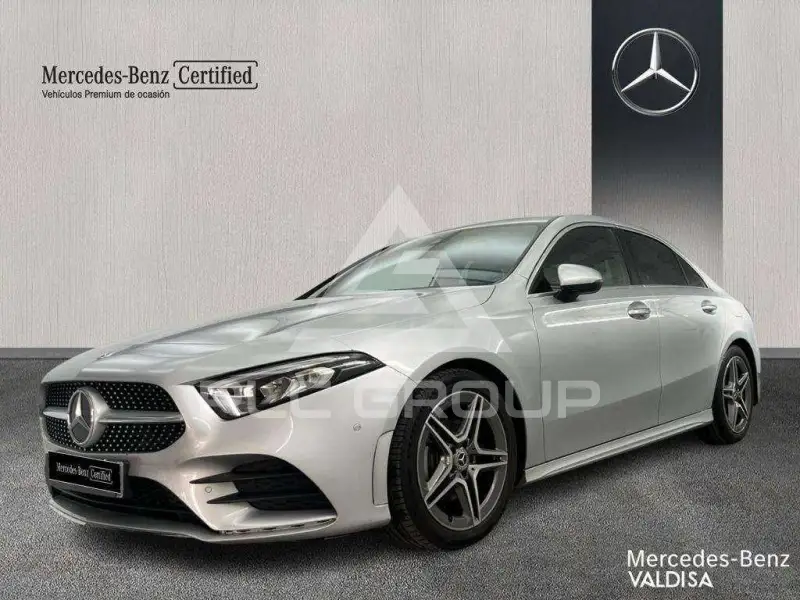 2022 Mercedes Benz A 180