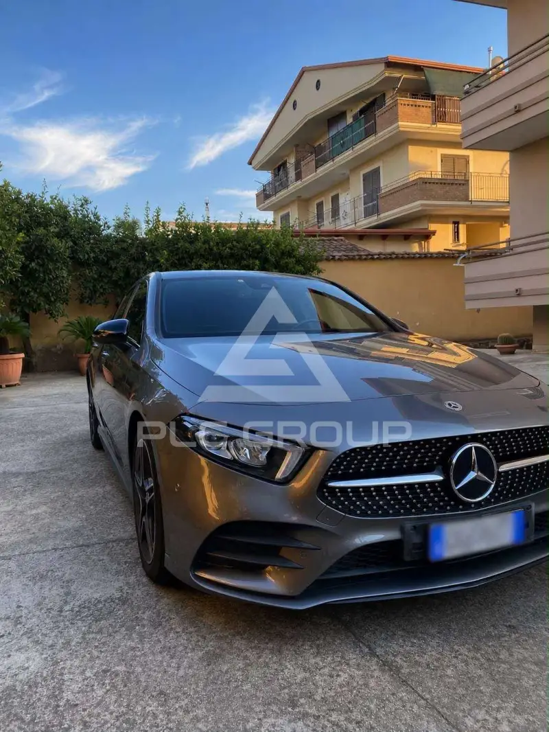 2022 Mercedes Benz A 180