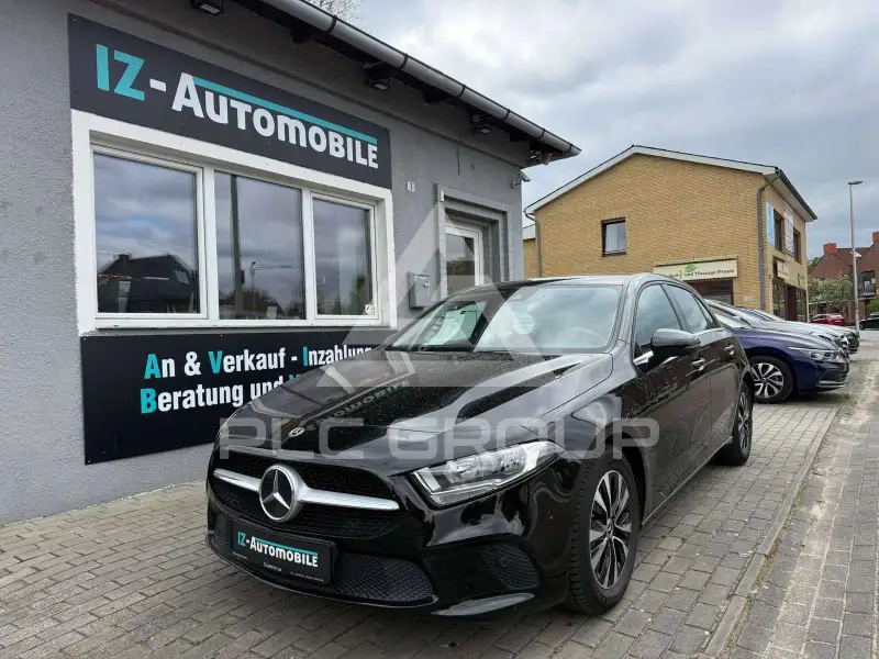 2022 Mercedes Benz A 180
