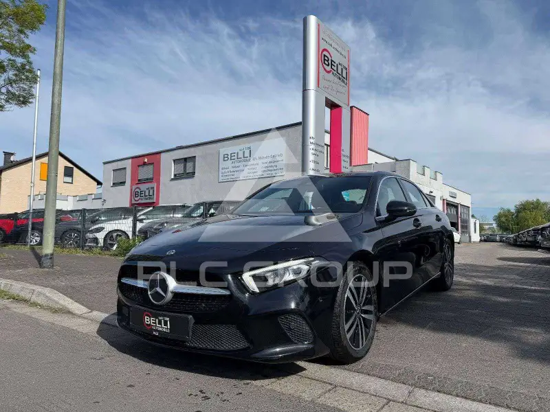 2022 Mercedes Benz A 180