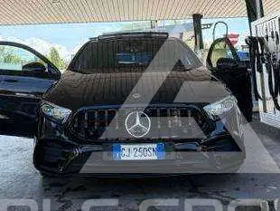 2022 Mercedes Benz A 180