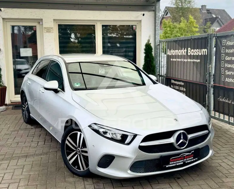 2022 Mercedes Benz A 200