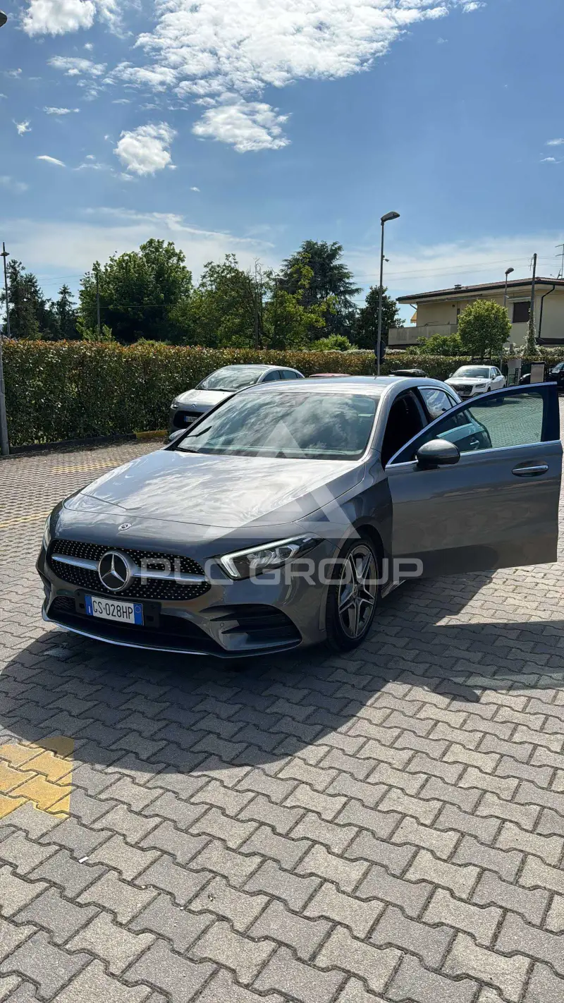 2022 Mercedes Benz A 200