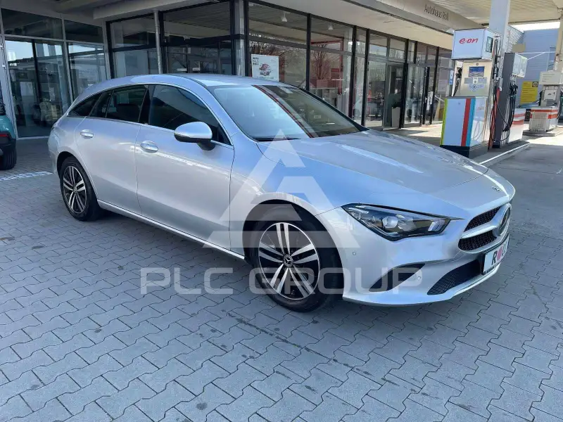 2022 Mercedes Benz CLA 200
