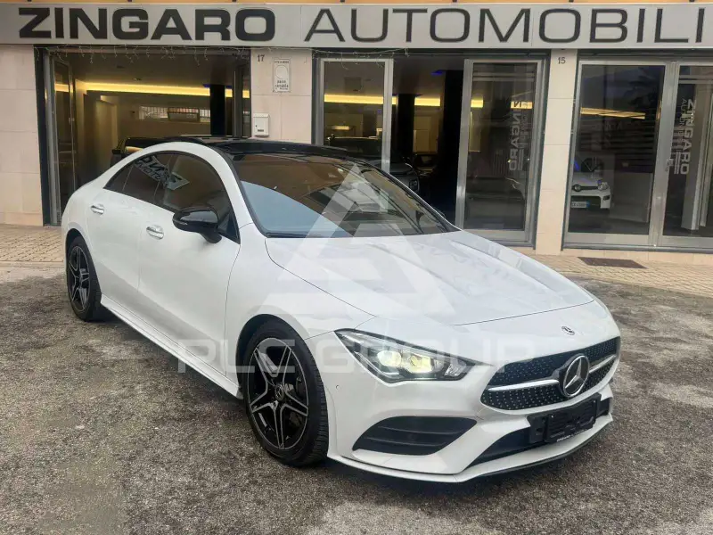 2022 Mercedes Benz CLA 200