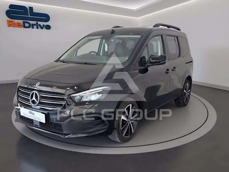 2022 Mercedes Benz T1