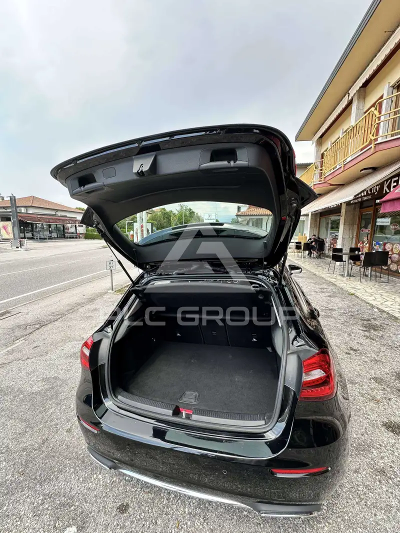 2022 Mercedes Benz A 250
