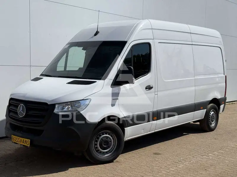 2022 Mercedes Benz Other