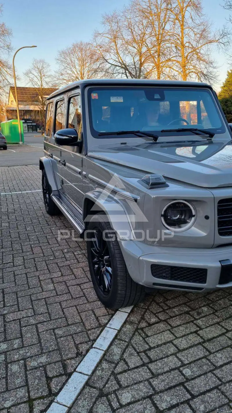 2022 Mercedes Benz G 400