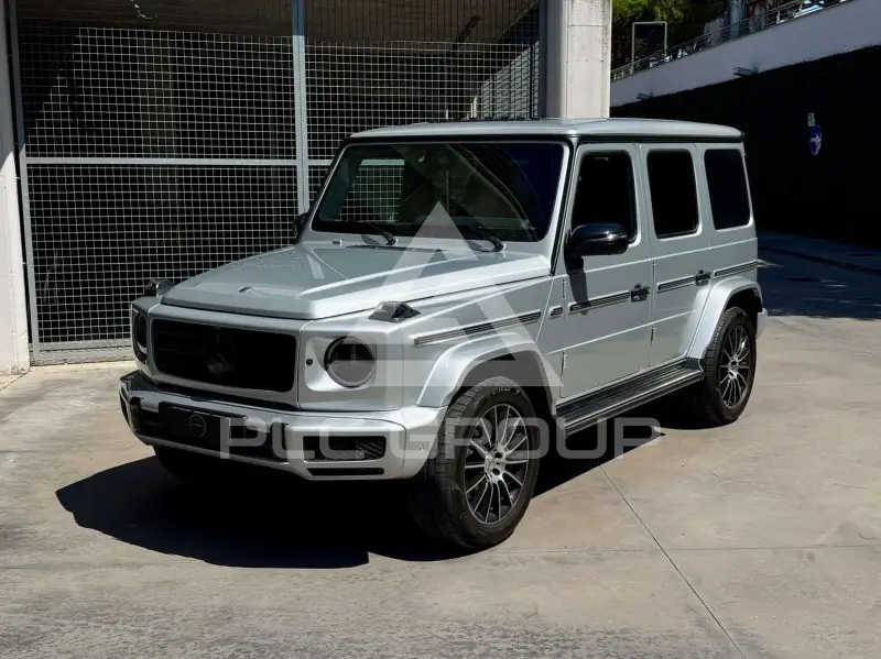 2022 Mercedes Benz G 400