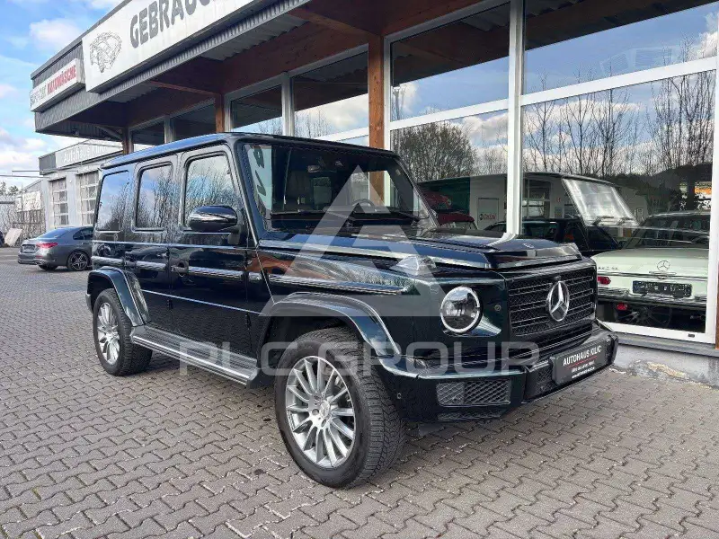 2022 Mercedes Benz G 400