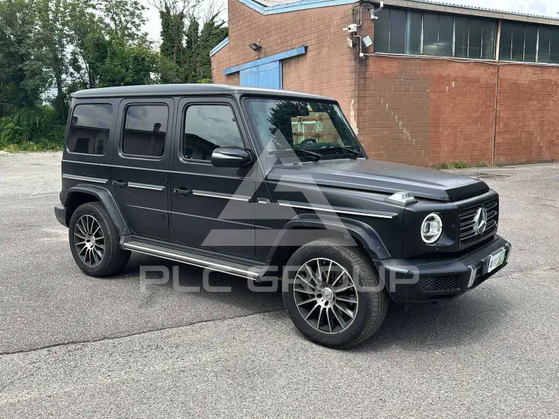 2022 Mercedes Benz G 400