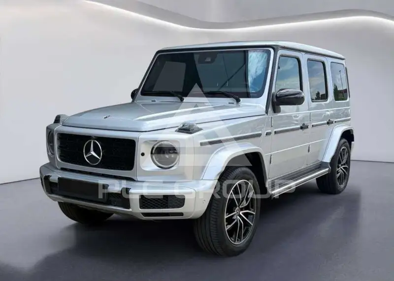 2022 Mercedes Benz G 400