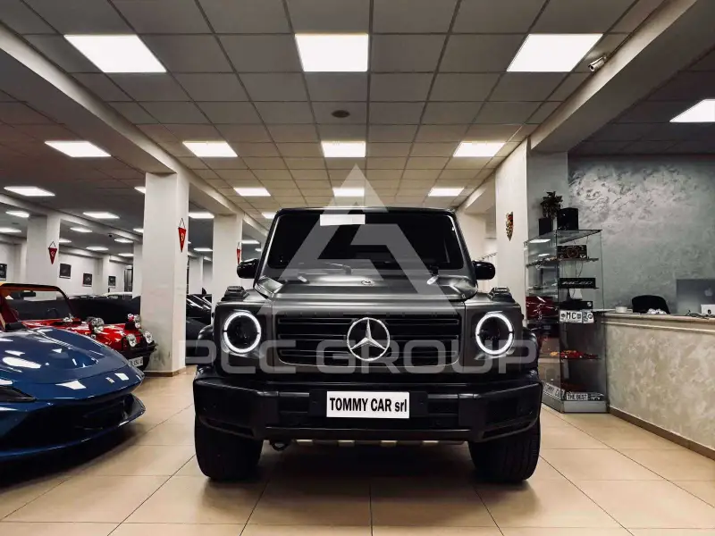 2022 Mercedes Benz G 400