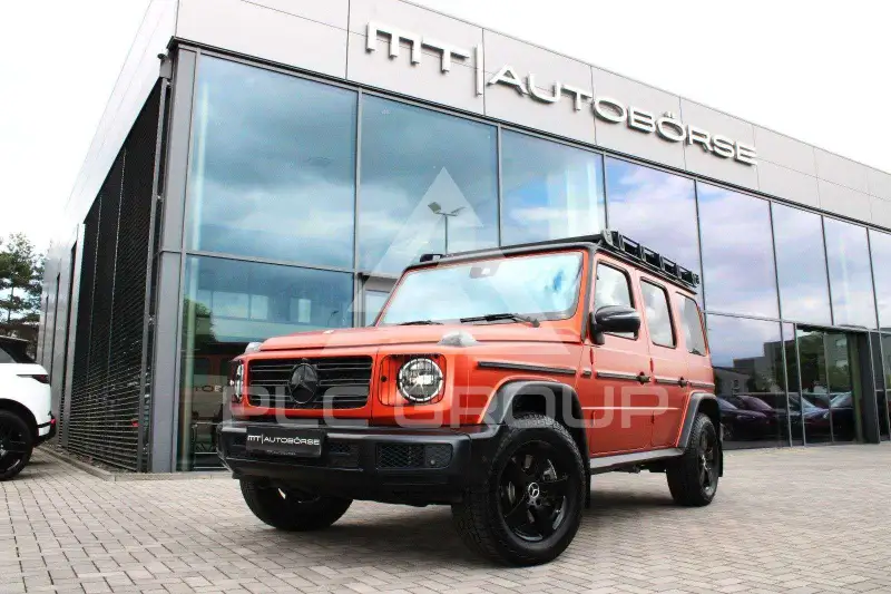 2022 Mercedes Benz G 400