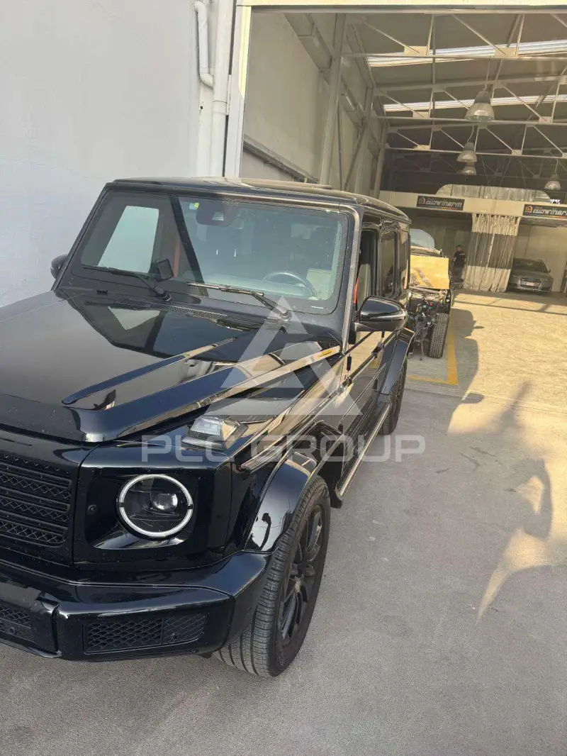 2022 Mercedes Benz G 400
