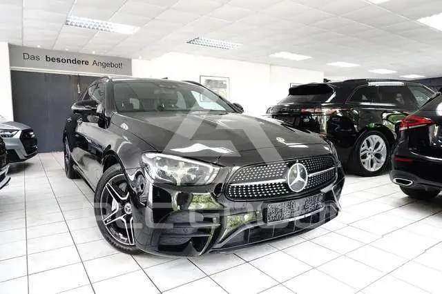 2022 Mercedes Benz E 400