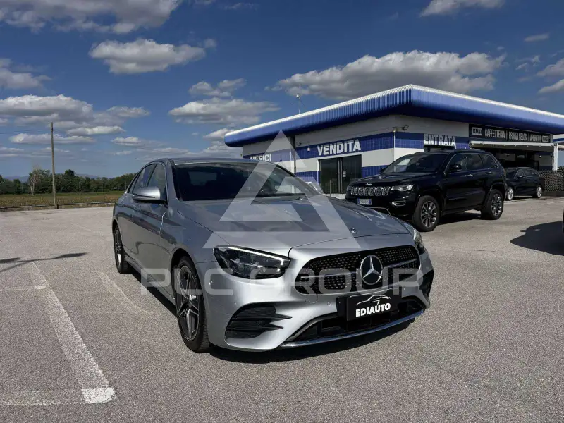 2022 Mercedes Benz E 400