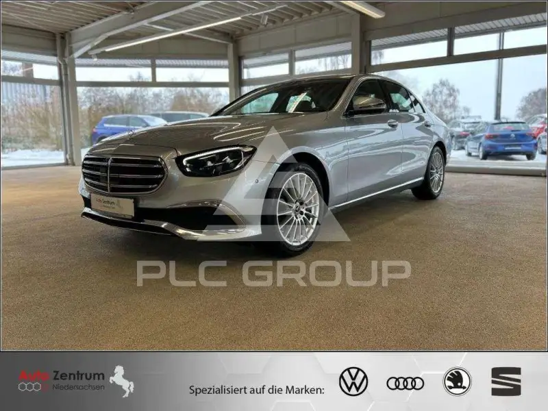 2022 Mercedes Benz E 400