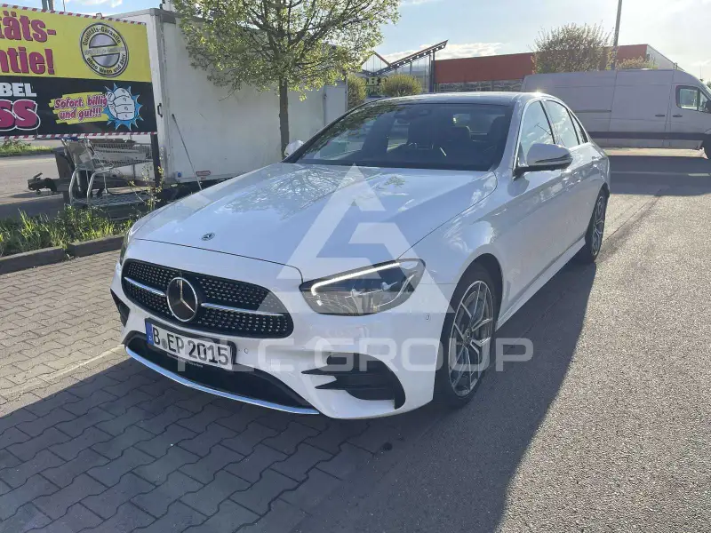 2022 Mercedes Benz E 400