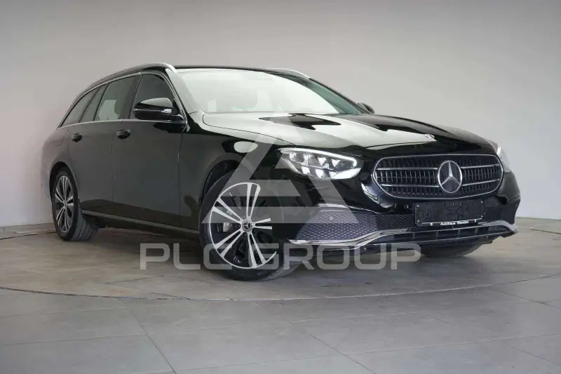 2022 Mercedes Benz E 400