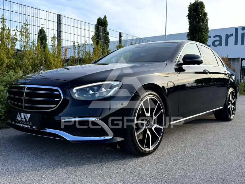 2022 Mercedes Benz E 400