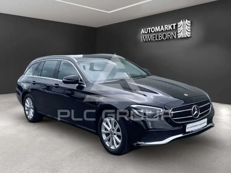 2022 Mercedes Benz E 300