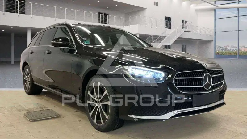 2022 Mercedes Benz E 300