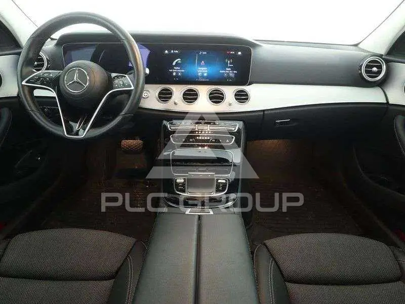 2022 Mercedes Benz E 300
