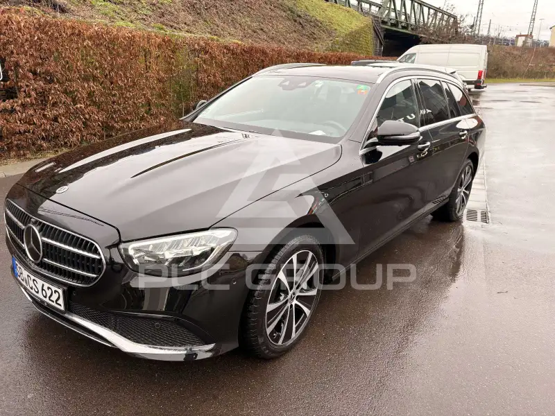 2022 Mercedes Benz E 300