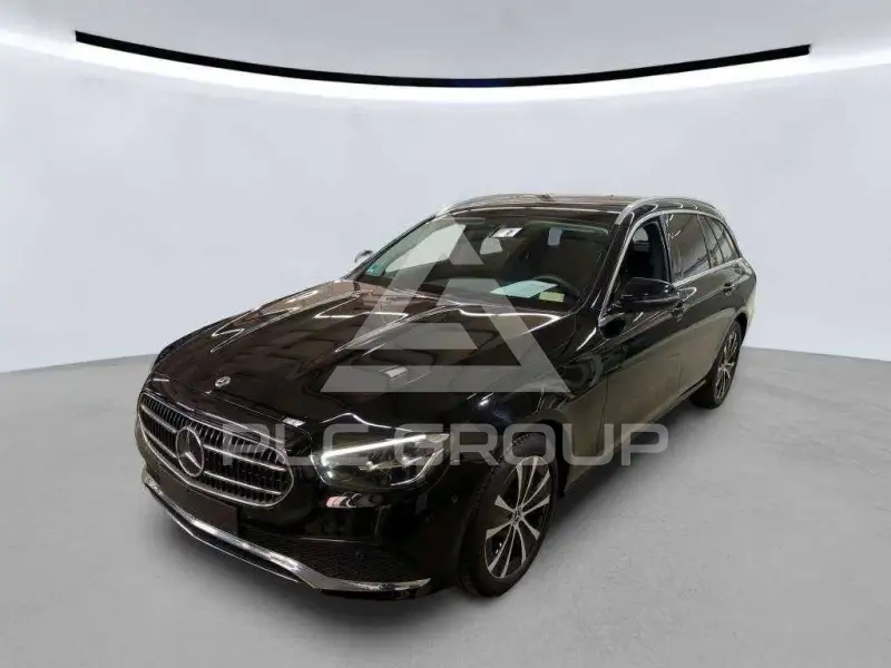 2022 Mercedes Benz E 300