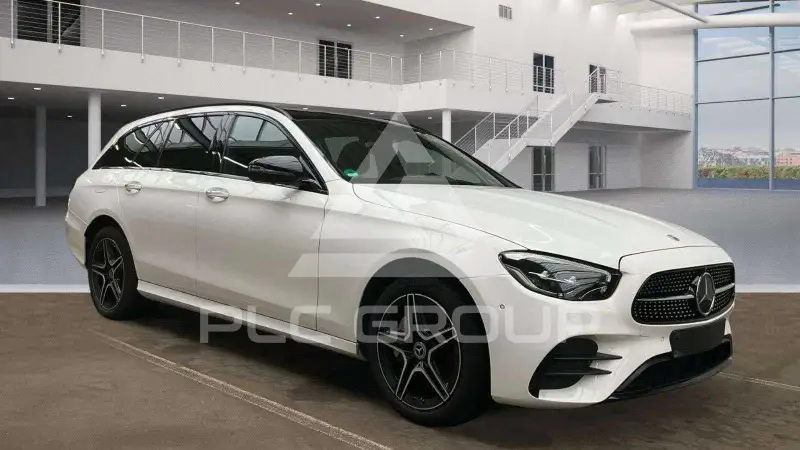 2022 Mercedes Benz E 300