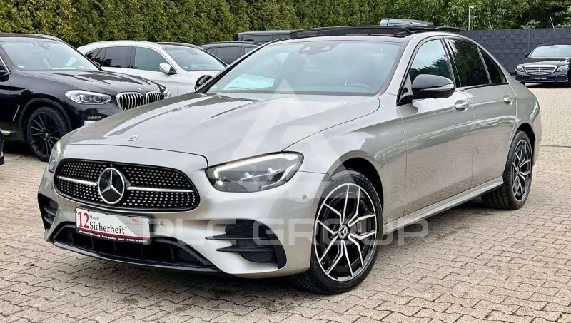 2022 Mercedes Benz E 300