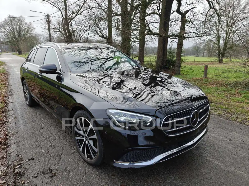 2022 Mercedes Benz E 300