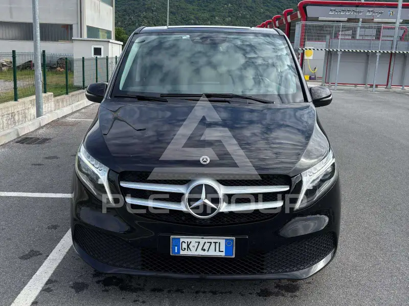 2022 Mercedes Benz 220