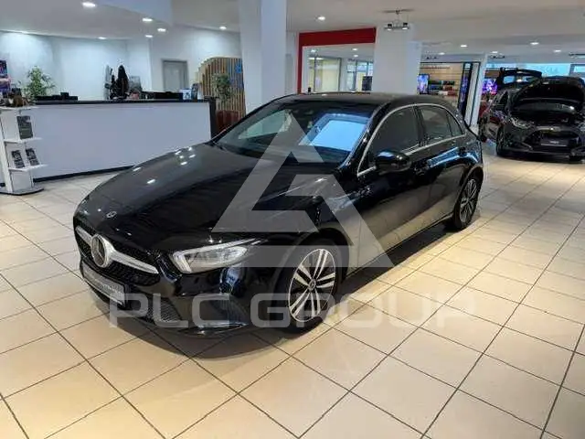 2022 Mercedes Benz 220