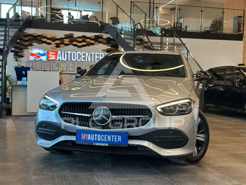 2022 Mercedes Benz C 220