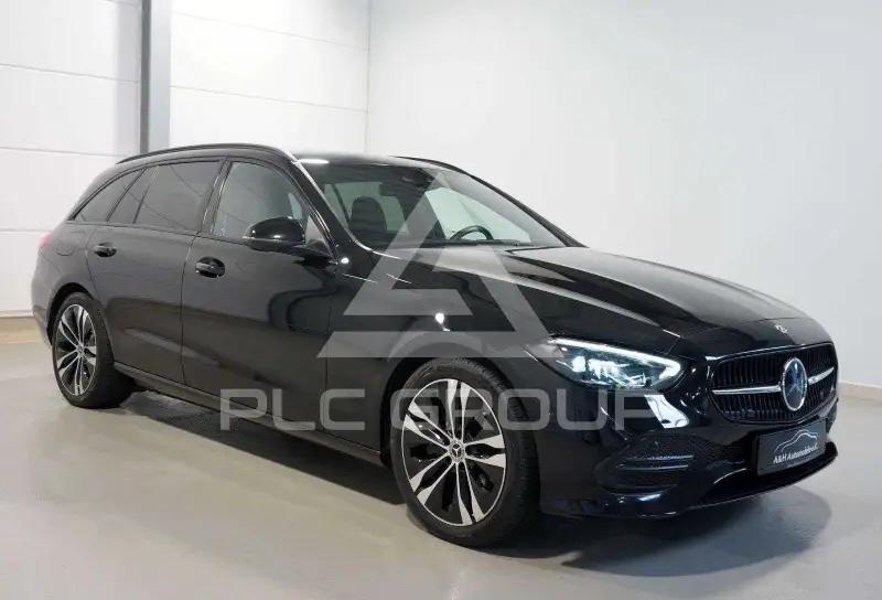 2022 Mercedes Benz C 220