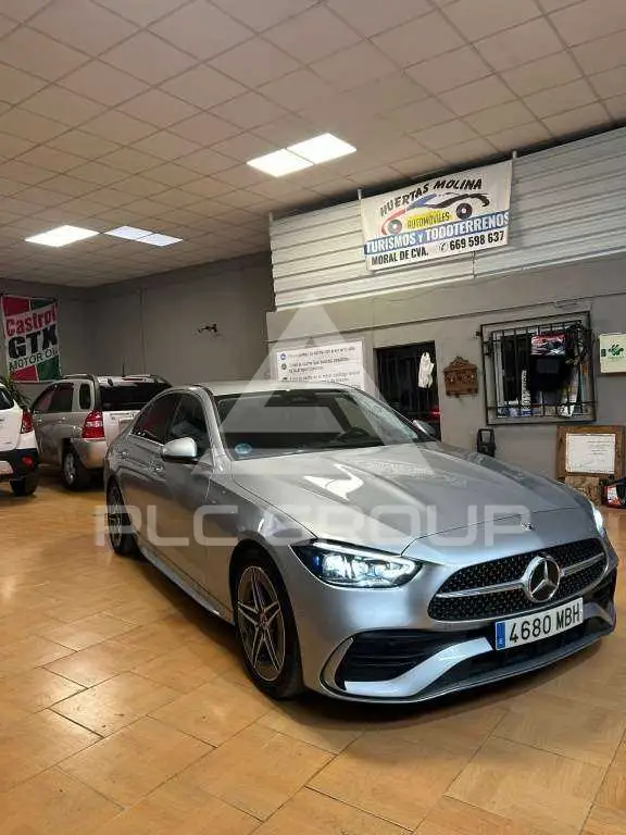 2022 Mercedes Benz C 220
